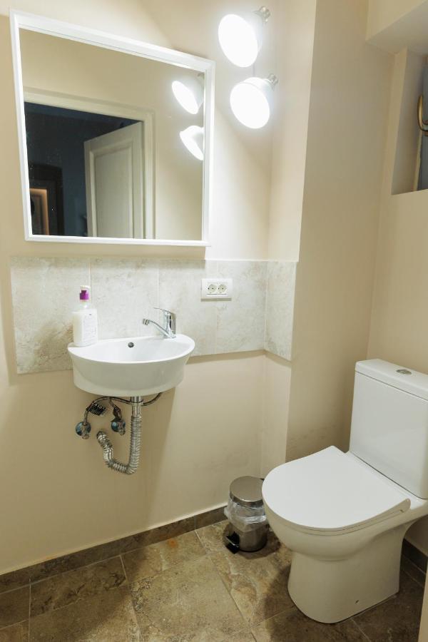 Cozy Apartment In The Historical City Center 티미쇼아라 외부 사진